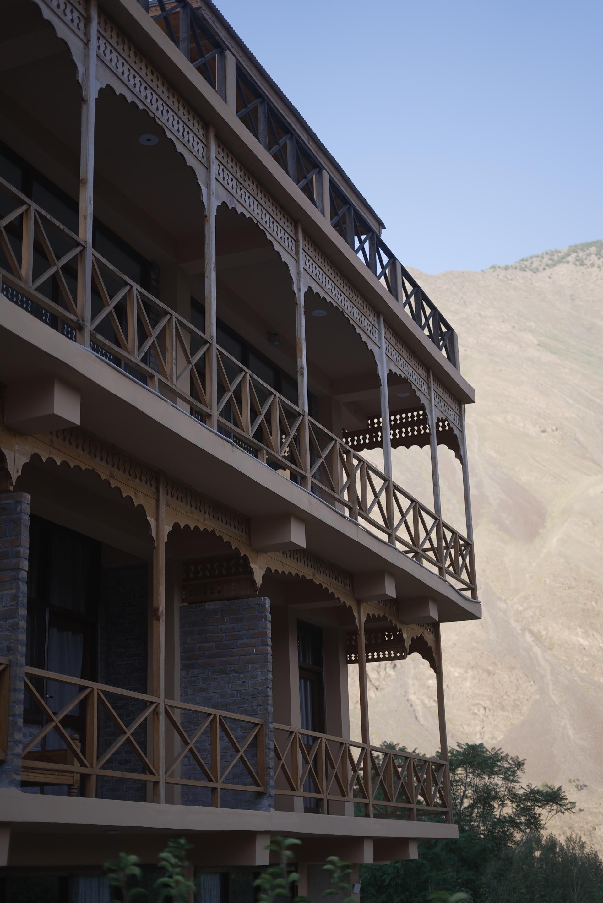 Hindukush Sarai Chitral Hotel Exterior